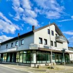 Repräsentative Gewerbeimmobilie + Wohnungen, 16 Stellplätze, beste Anbindung
